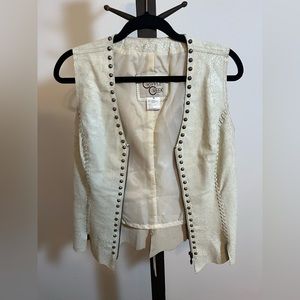Gorgeous White Studded Leather Women’s Vest Medium